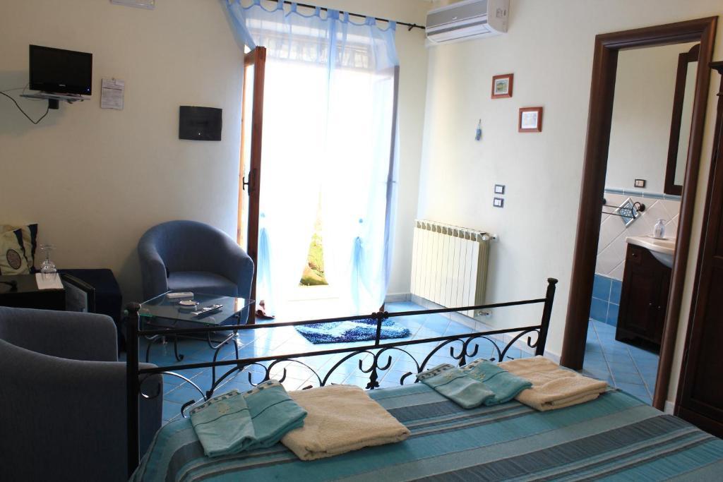 Bed And Breakfast Nefer Maratea Szoba fotó